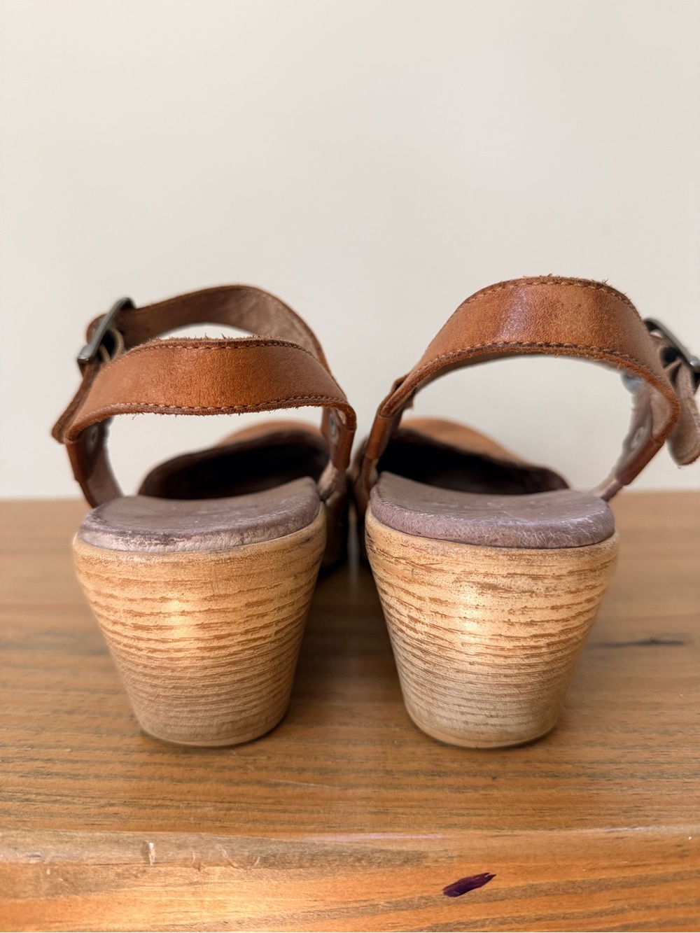 Dansko Marta Clog Sandals - Mary Jane Style - Size 38 - GUC - Picture 4 of 5